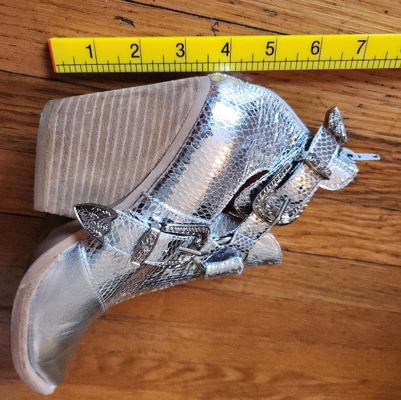 Jeffrey Campbell & Free People Silver Icon Western Booties - Picture 12 of 12